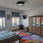 Korek Ξενοδοχείο *