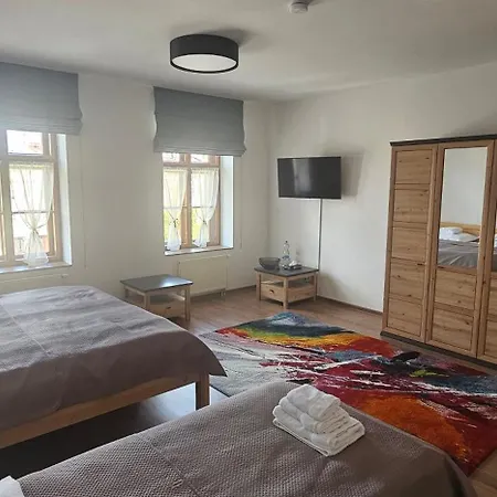 Otel Korek *