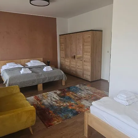 Otel Korek *