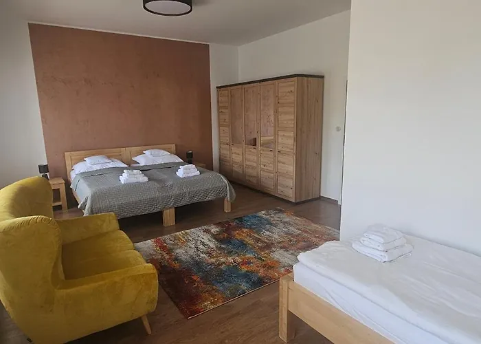 Otel Korek *
