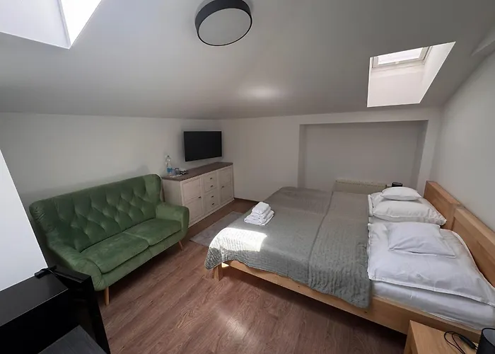 Korek Hotel